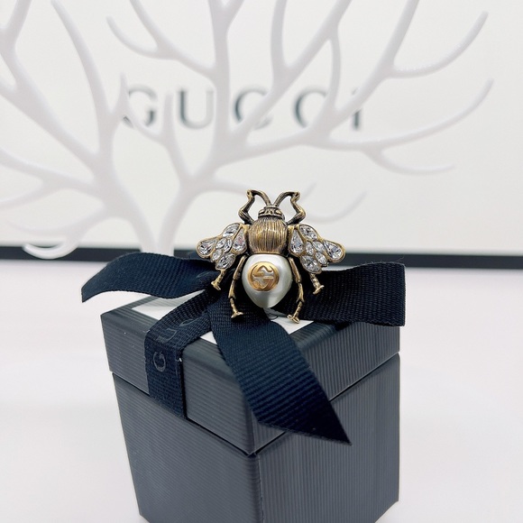 NWW Gucci Bee Ring with Crystals and Pearl XS (US size 5.25), M (US size 7.5) - Picture 2 of 16
